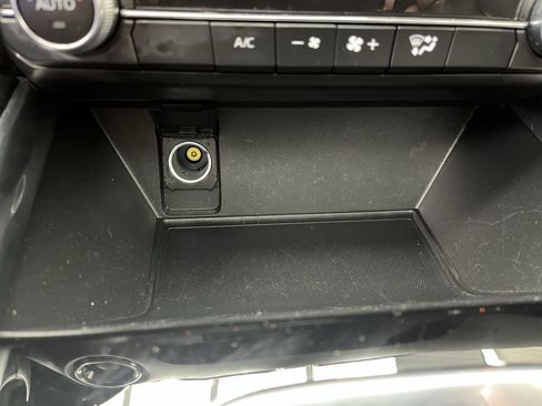 Certified 2023 MAZDA CX-5 Carbon Edition image 26