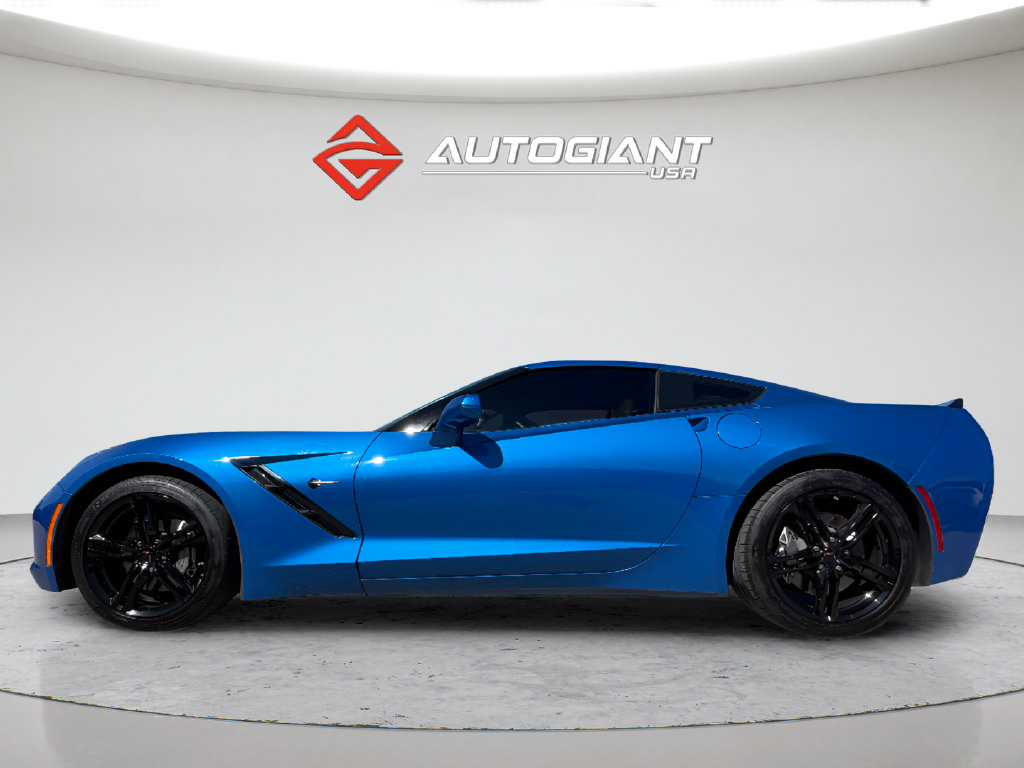 Used 2016 Chevrolet Corvette Stingray Coupe w/ 2LT Preferred Equipment Group RWD image 5