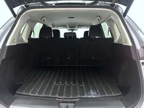 Certified 2025 Nissan Rogue SV AWD/4WD image 21