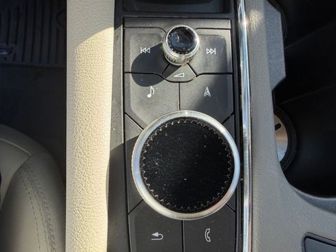 Used 2024 Cadillac XT5 Premium Luxury w/ Technology Package FWD image 20