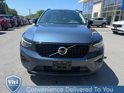New 2026 Volvo XC40 B5 Ultra w/ Climate Package AWD/4WD image 3