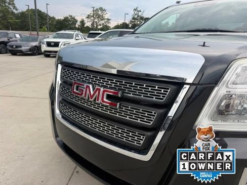 Used 2013 GMC Terrain SLT FWD image 2