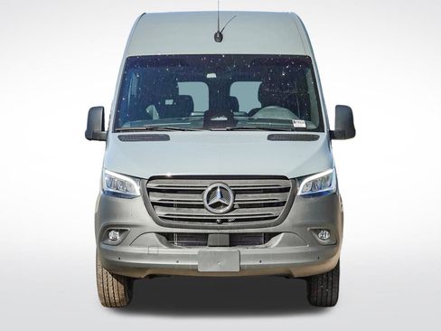 New 2025 Mercedes-Benz Sprinter 2500 image 2
