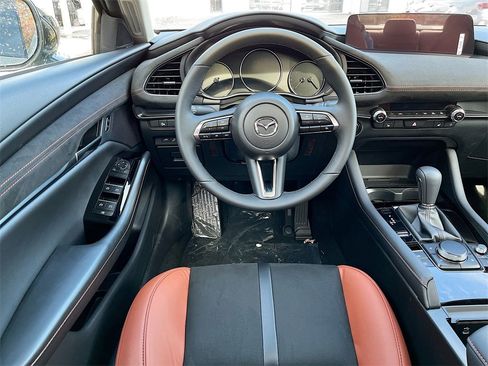 Certified 2025 MAZDA MAZDA3 s image 23