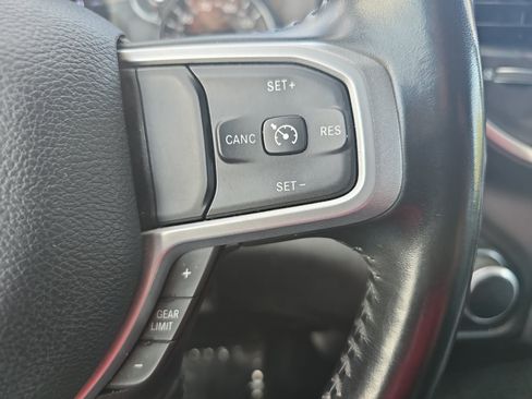 Used 2022 RAM 1500 Big Horn AWD/4WD image 23