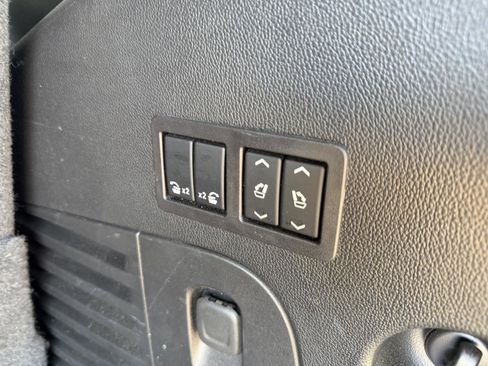 Used 2017 Chevrolet Tahoe Premier image 24