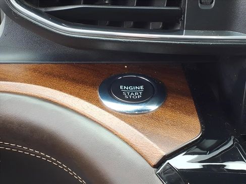 Used 2022 Ford Explorer King Ranch w/ Class IV Trailer Tow Package image 27