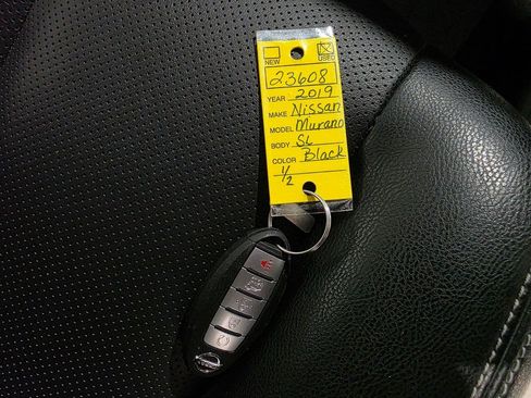 Used 2019 Nissan Murano SL image 45