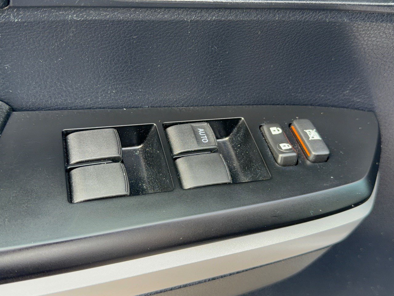 Used 2014 Toyota Tundra SR5 RWD image 15
