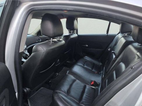 Used 2013 Chevrolet Cruze LT FWD image 7