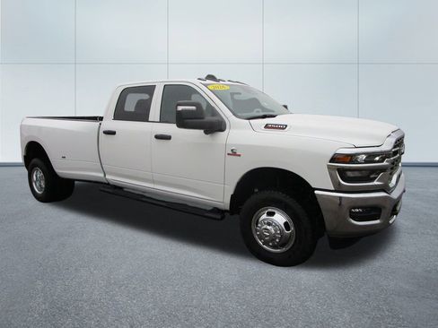 New 2026 RAM 3500 Tradesman image 5