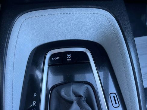 Used 2020 Toyota Corolla SE image 22