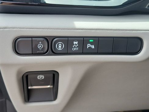 Used 2024 Acura MDX FWD w/ Technology Package image 30
