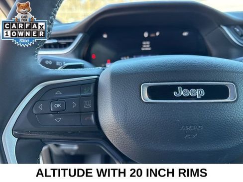 Used 2023 Jeep Grand Cherokee L Laredo AWD/4WD image 36