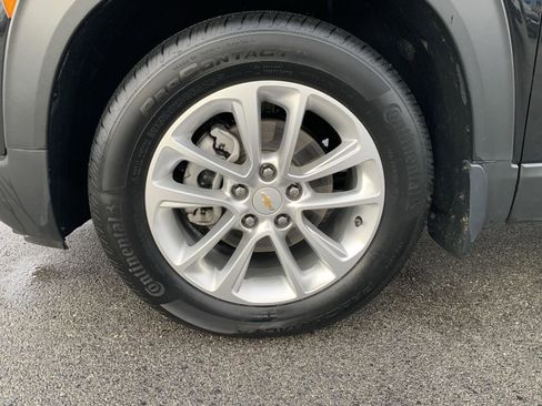 Used 2024 Chevrolet TrailBlazer LS w/ LS Convenience Package image 16