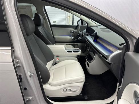New 2026 Hyundai Ioniq 9 SEL image 14
