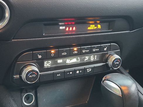 Used 2024 MAZDA CX-5 AWD 2.5 S w/ Select Package image 15