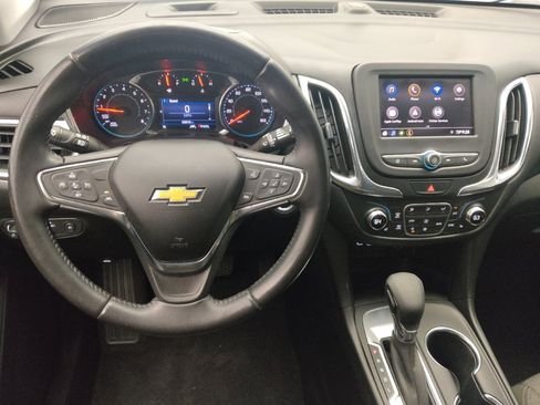 Used 2020 Chevrolet Equinox LT FWD image 22