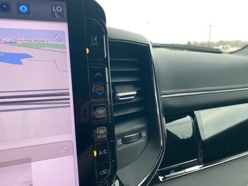 New 2025 RAM 1500 Limited image 30