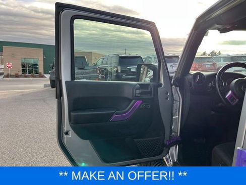 Used 2018 Jeep Wrangler Unlimited Sport S AWD/4WD image 24