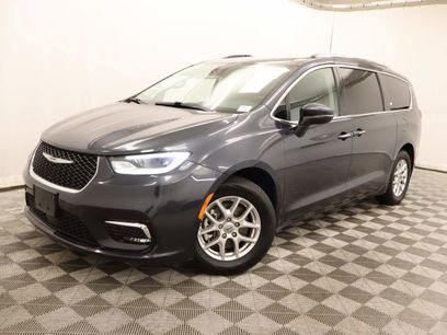Used 2021 Chrysler Pacifica Touring-L