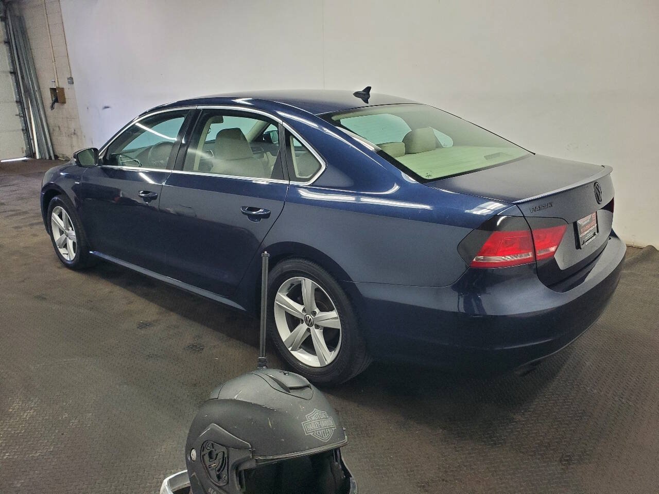 Used 2015 Volkswagen Passat 1.8T Limited Edition FWD image 5