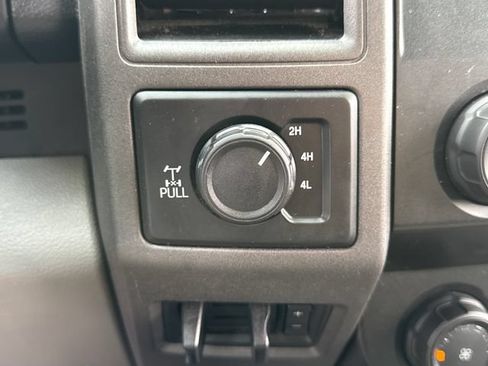 Used 2020 Ford F350 XL w/ Power Equipment Group AWD/4WD image 32