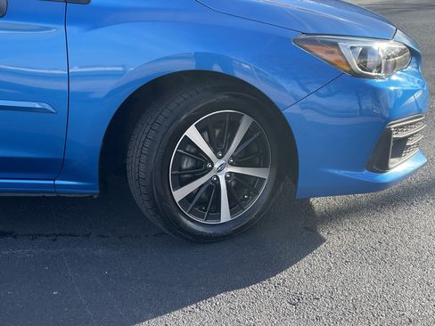 Used 2022 Subaru Impreza Premium image 12