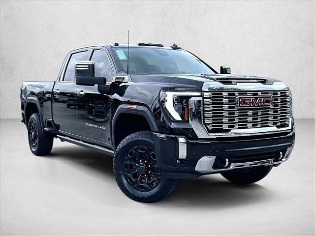 Used 2025 GMC Sierra 2500 Denali w/ Denali Reserve Package AWD/4WD image 12