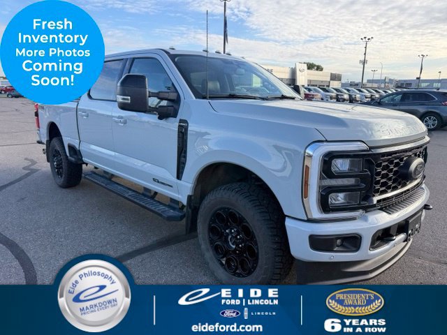 Used 2025 Ford F350 Lariat w/ Lariat Ultimate Package AWD/4WD image 1