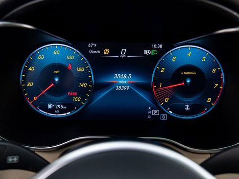 Used 2022 Mercedes-Benz GLC 300 4MATIC image 21