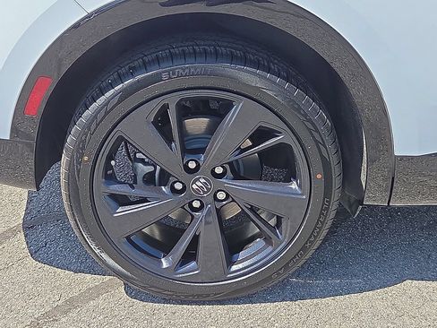 Certified 2025 Buick Envision Sport Touring AWD/4WD image 17