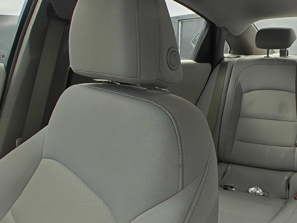 Used 2021 Chevrolet Malibu LS FWD image 9