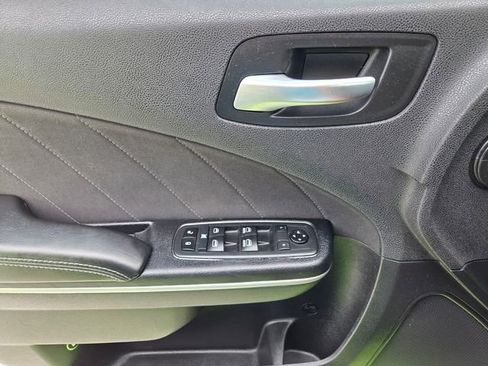 Used 2019 Dodge Charger Scat Pack RWD image 23