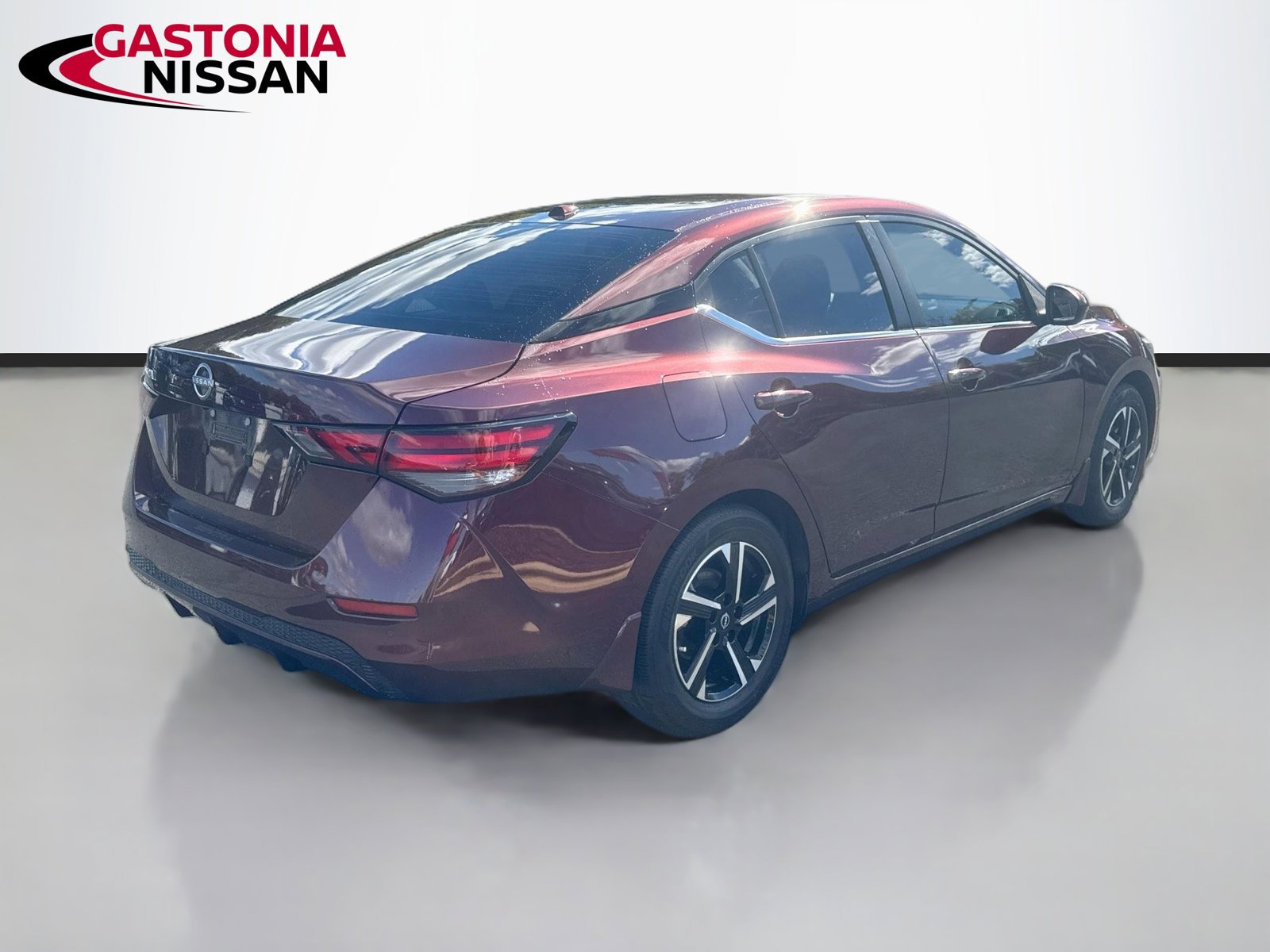 Used 2025 Nissan Sentra SV w/ All-Weather Package FWD image 9