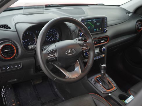 Used 2020 Hyundai Kona Ultimate image 25