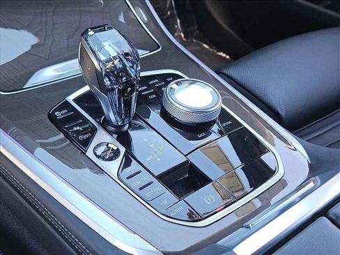 Used 2023 BMW X5 M50i w/ Executive Package image 12