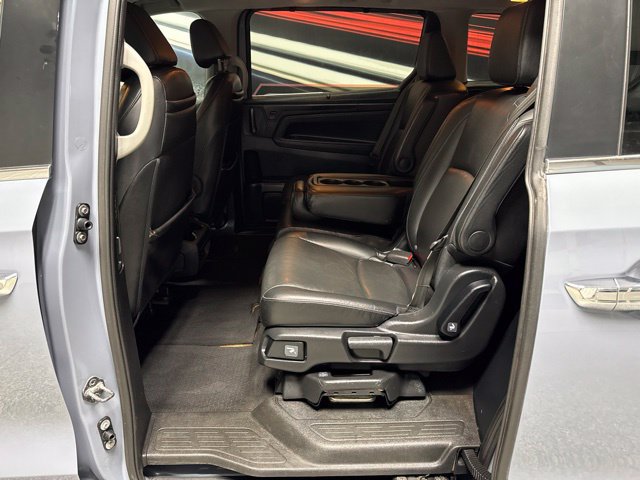Used 2023 Honda Odyssey Touring image 16