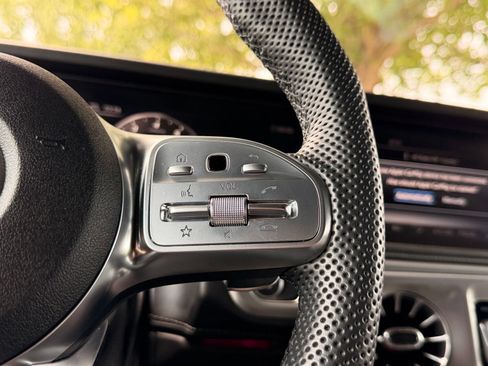 Used 2022 Mercedes-Benz G 63 AMG Squared image 25