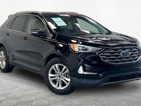 Used 2020 Ford Edge SEL w/ Cargo Accessory Package FWD image 3