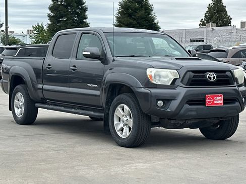 Used 2015 Toyota Tacoma PreRunner RWD image 10