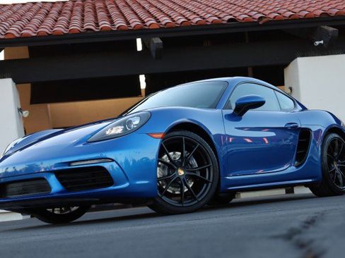 Used 2017 Porsche 718 Cayman image 59