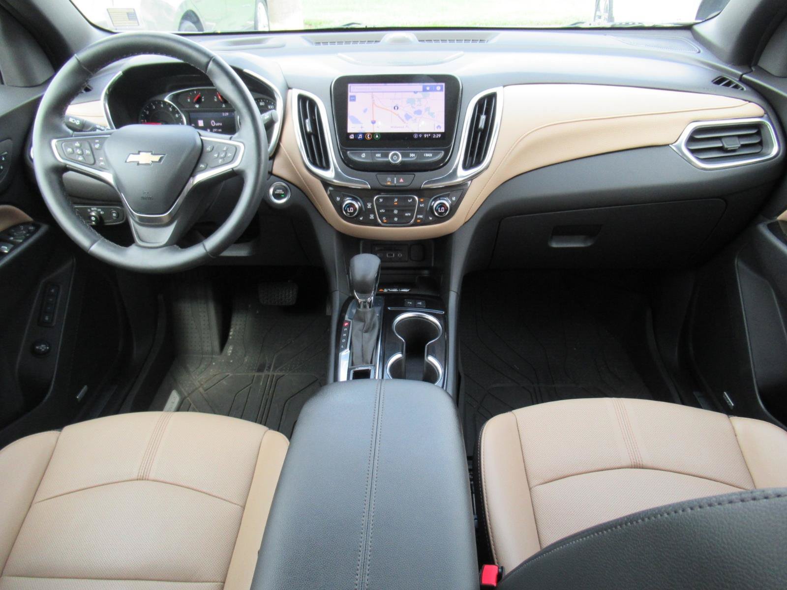 Used 2024 Chevrolet Equinox Premier FWD image 12