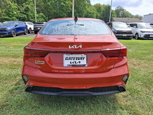 Certified 2023 Kia Forte LXS image 6