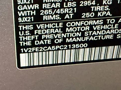 Used 2023 Volkswagen Atlas Cross Sport SEL Premium R-Line image 55