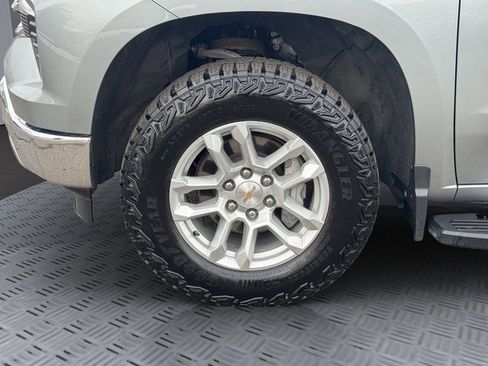 Certified 2025 Chevrolet Silverado 1500 LTZ w/ LTZ Premium Package image 29