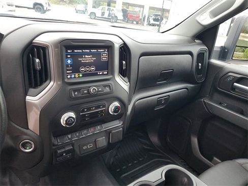 Used 2024 GMC Sierra 3500 Pro w/ Convenience Package image 27