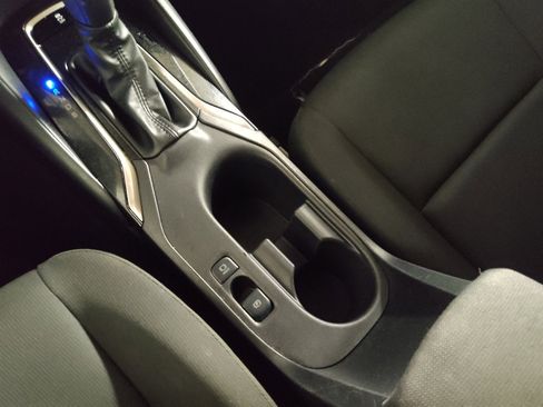 Used 2023 Toyota Corolla LE image 26