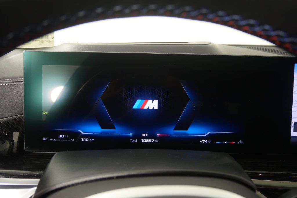 Certified 2026 BMW X5 M60i w/ Executive Package AWD/4WD image 19
