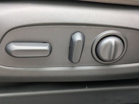 New 2026 Chevrolet Trax ACTIV w/ Sunroof Package image 20